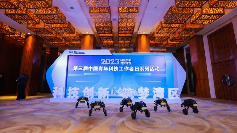 企业数字化案例库：揭秘企业数字化转型的成功路径